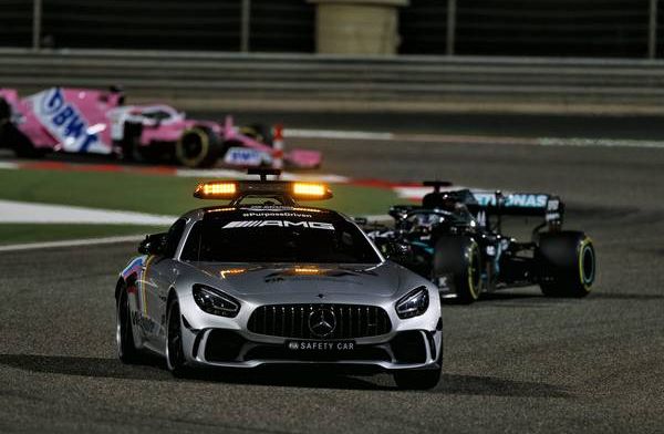 LIVE: Totale CHAOS in pits bij Mercedes; Perez op weg naar overwinning