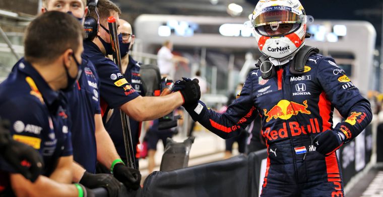 Verstappen legt snelheid van Red Bull uit: 'Mercedes pakt het anders aan'