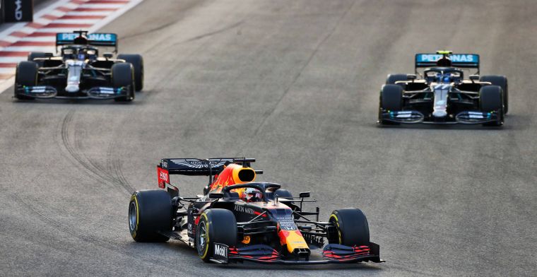 Uitslag GP Abu Dhabi: Verstappen sluit seizoen af met zege
