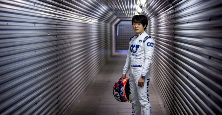 Tsunoda: 'Wil graag tegen Verstappen racen, maar vooral tegen Hamilton en Alonso'
