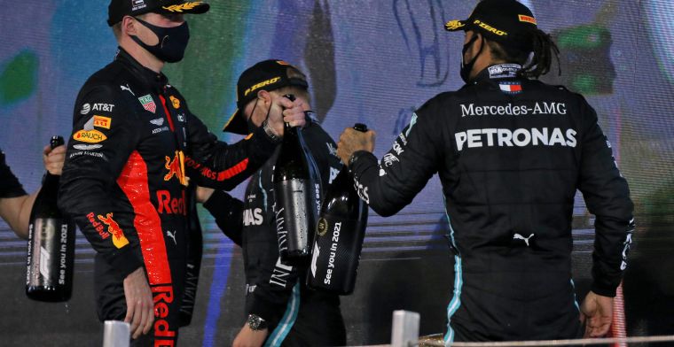 'Verstappen won alleen in Abu Dhabi door bewuste handicap bij Mercedes'