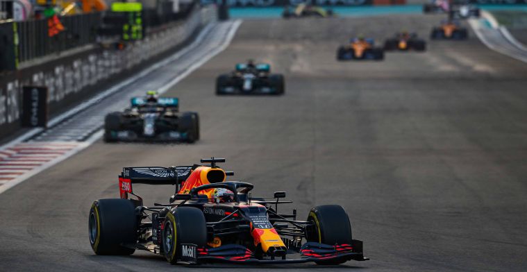 Verstappen: 'Zonder regelwijzigingen was Red Bull nu net zo dominant als Mercedes'