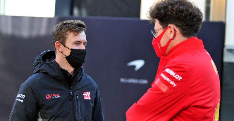 Nog meer Ferrari-personeel naar Haas om te voldoen aan budgetcap