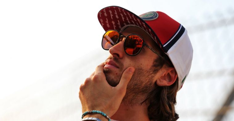 Giovinazzi gekwetst door keuze van Ferrari voor Sainz: Lijkt me logisch