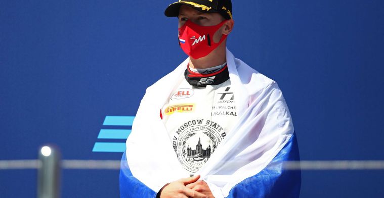 Mazepin mag in 2021 niet onder de Russische vlag deelnemen aan de de Formule 1