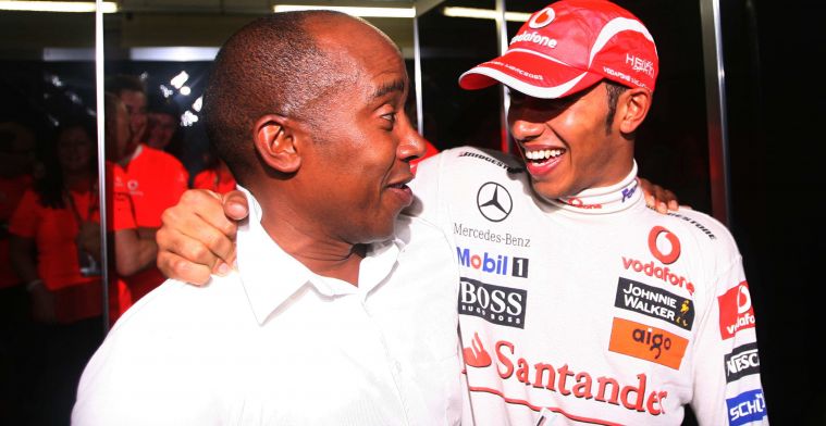 Hamilton tekent bij: Van gebrekkige kart naar het machtige Mercedes