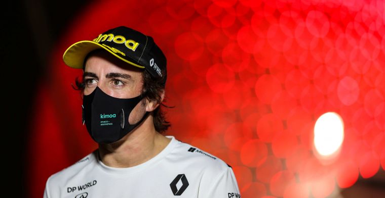 Briatore 'bedreigt' Alonso na aanrijding: 'Ik sluit je op in de garage'