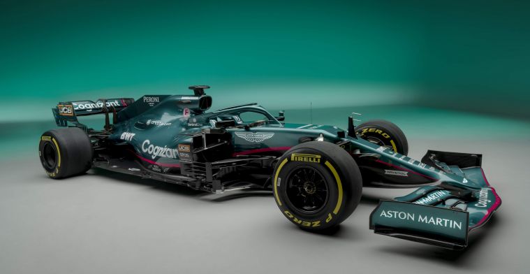 Gespot: Kiest Vettel voor een roze helm bij zijn debuut voor Aston Martin?