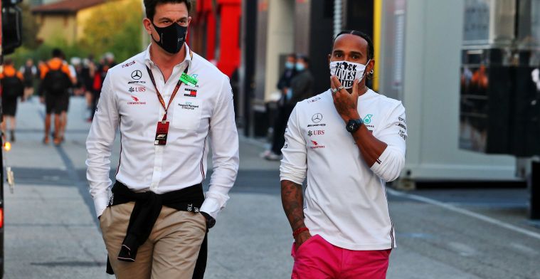 Mercedes wilt herhaling voorkomen: 'In mei met Hamilton aan tafel over contract'