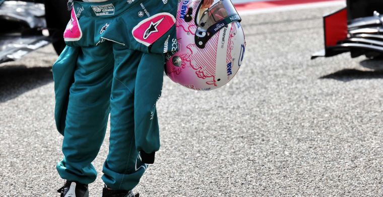 Vettel over verandering naar roze helm: 'Klein ding, maar je bereikt er veel mee'