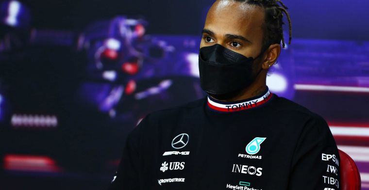 Hamilton klaar voor de strijd: 'Kijkt juist uit naar een gevecht met Verstappen'