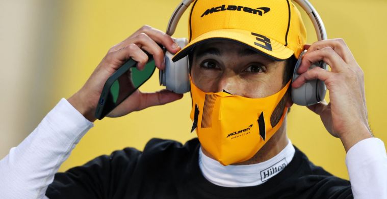Ricciardo zeer kritisch op social media team F1: “Fucking idioten”