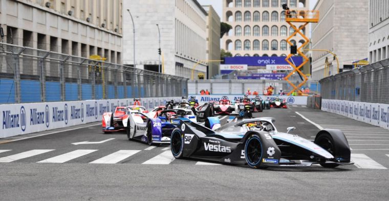 Formule E: Nederlanders buiten de punten, rookie wint na pole ook race