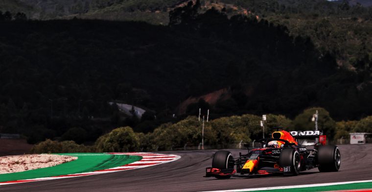 Uitslag VT2 in Portugal: Verstappen tweede na problemen, Hamilton snelste