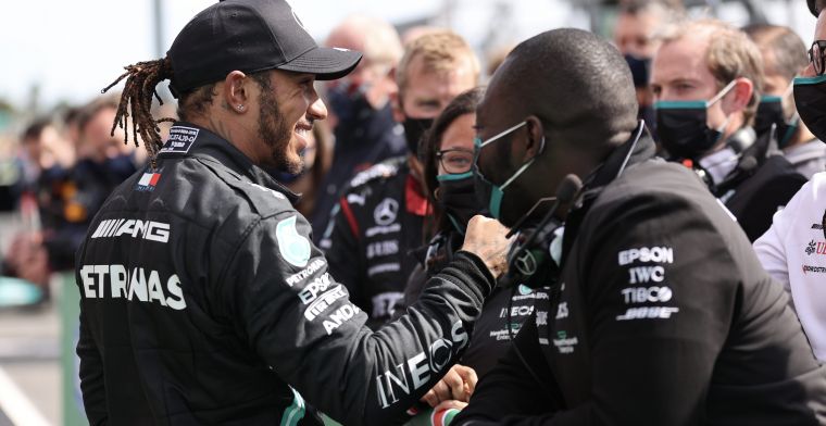 Wie gaat aan kop in de strijd tussen Hamilton en Verstappen in F1 Power Rankings?