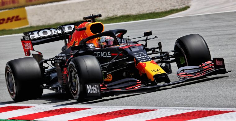 Voordeel Mercedes kleiner dan het lijkt: 'Voorsprong op Red Bull is misleidend'
