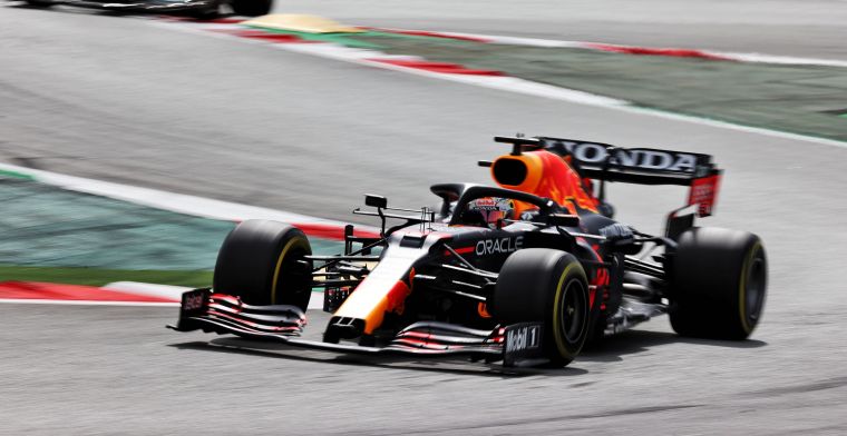 Horner na opmerkingen Hamilton over Red Bull: “FIA heeft er geen problemen mee”