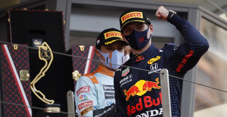 Verstappen erg blij met Red Bull Racing: 'Een beloning voor het hele team'