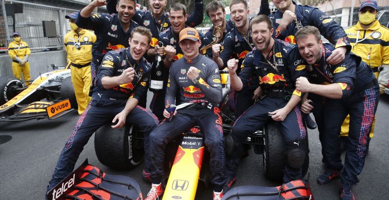 Verstappen trots op Red Bull: 'Daarom staan we op dit moment eerste'