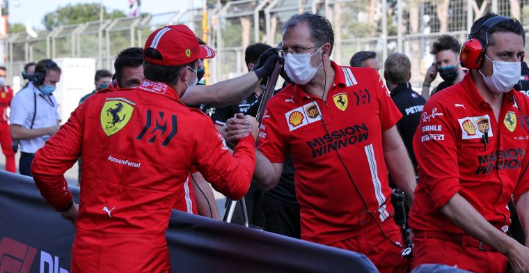 Ferrari sportief directeur schat kansen voor winst laag in: 'Red Bull vloog hier'