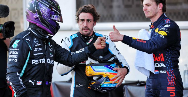 Ongekende strijd tussen Hamilton en Verstappen: ''Sensationeel voor de Formule 1''