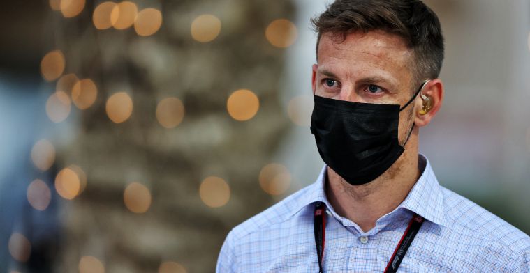 Button over crash Verstappen: 'Max liet genoeg ruimte'
