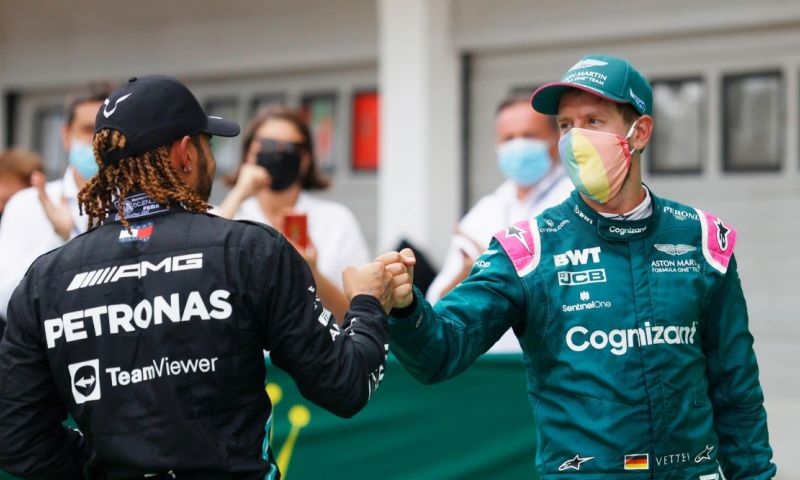 WK-stand: Hamilton Loopt Dankzij Diskwalificatie Vettel Uit Op ...