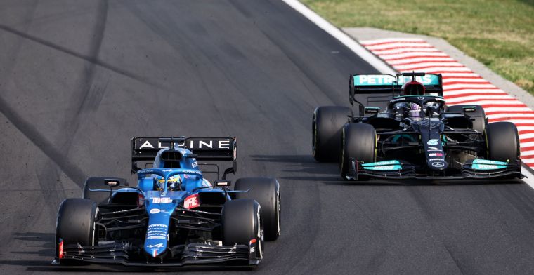 Alonso: 'Hamilton leerde verschillende racelijnen dankzij mij'