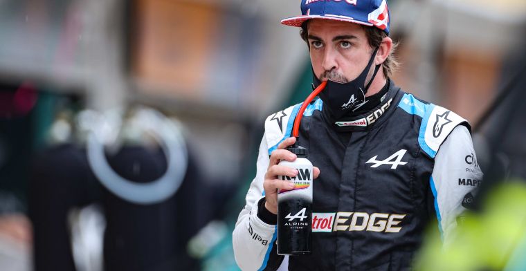 Alonso blikt terug op eerste seizoenshelft: 'Aanpassen aan F1 duurde lang'