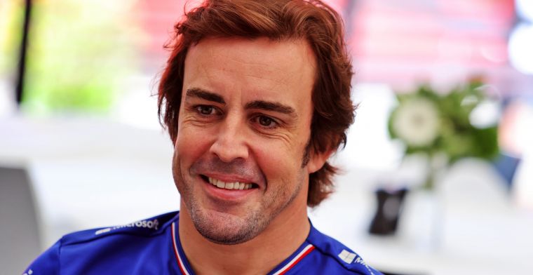 Alonso hoopt op strijdvaardige Russell: Maar Lewis is Lewis, dus we zullen zien
