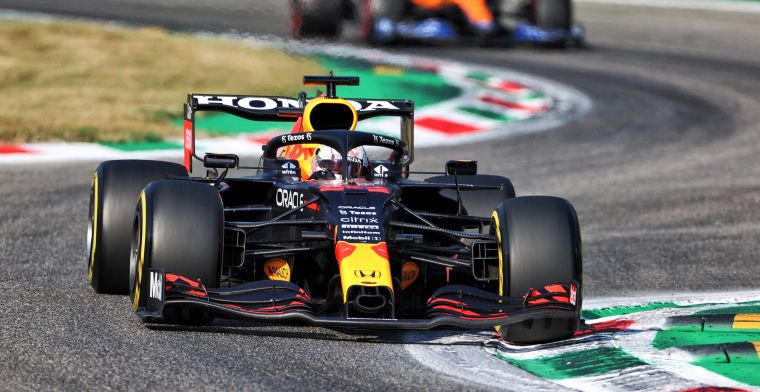 Pirelli rekent uit: Verstappen met geluk dat Hamilton niet vanaf P2 start