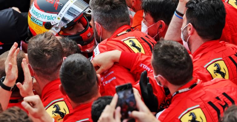 Sainz op zijn plek bij Ferrari: “De tijd zal leren of ik het mis heb of niet”