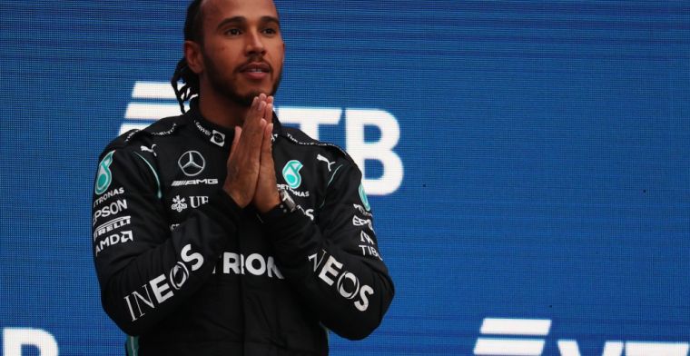 Hamilton: ‘Het is ongelooflijk dat ik nooit voor Ferrari heb gereden’