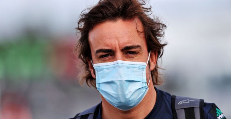 Alonso had het aanvankelijk zwaar na terugkeer: 'Ben geen twintig meer' 