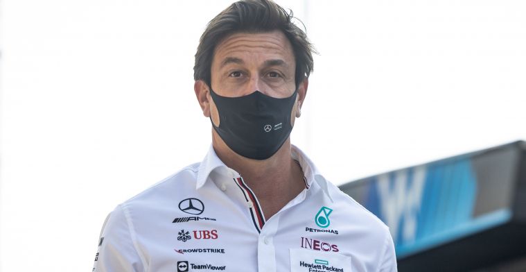 Wolff komt met voorstel volle F1-kalender: 'Rotatieprincipe binnen de teams' 