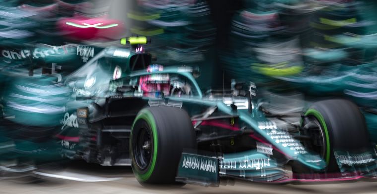 Vettel geeft FIA stof tot nadenken: 'Je moet je dat afvragen'