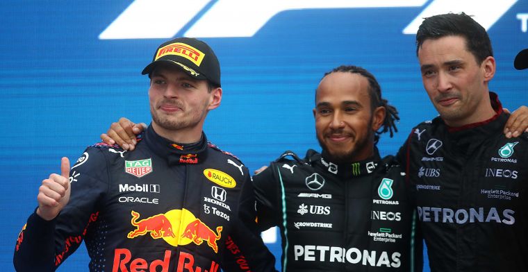 Verstappen voert de druk op: 'Ik zie vermoeidheid bij Hamilton en Mercedes'