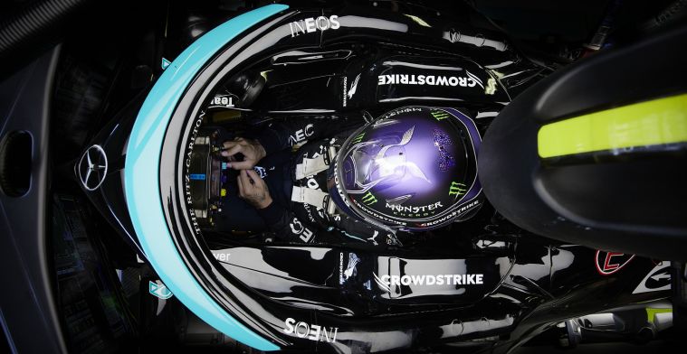 Mercedes mengt zich op sociale media in discussies over Verstappen en Red Bull