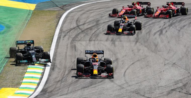 Coulthard is keihard: 'Mercedes had van hem af moeten gaan'