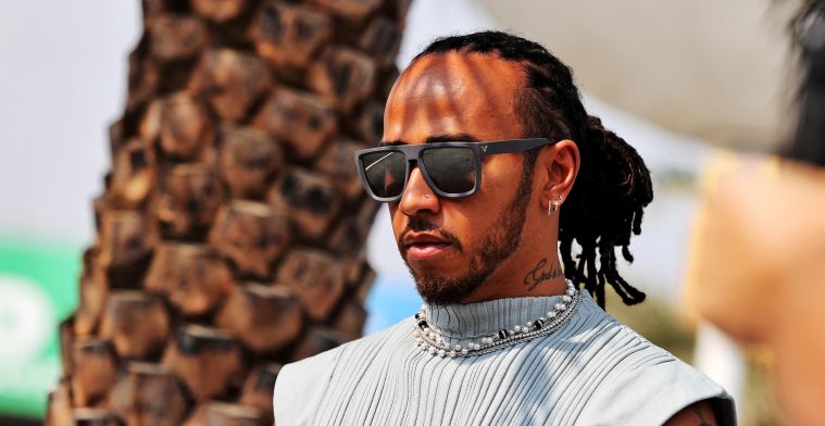 Hamilton maakt statement tijdens eerste vrije training in Qatar