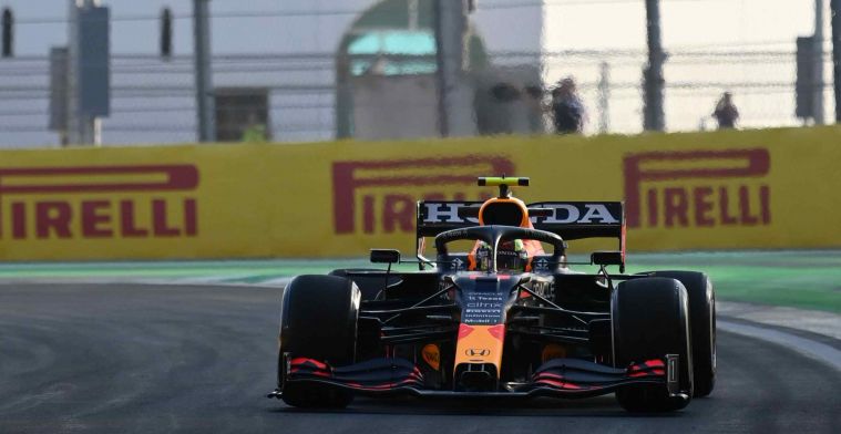 Volledige uitslag VT1 Saoedi-Arabië | Hamilton en Verstappen nek aan nek