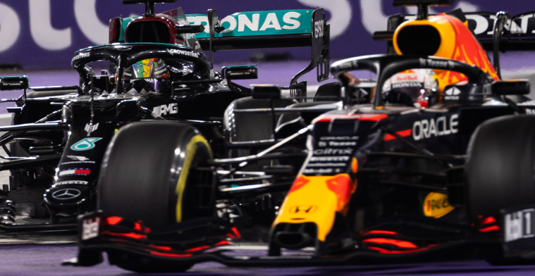 FIA over botsing Hamilton met Verstappen: 'Daarom gewacht met onderzoek'