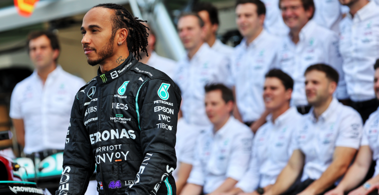 Hamilton over Rosberg: 'Niet iets waar ik echt op in wil gaan'