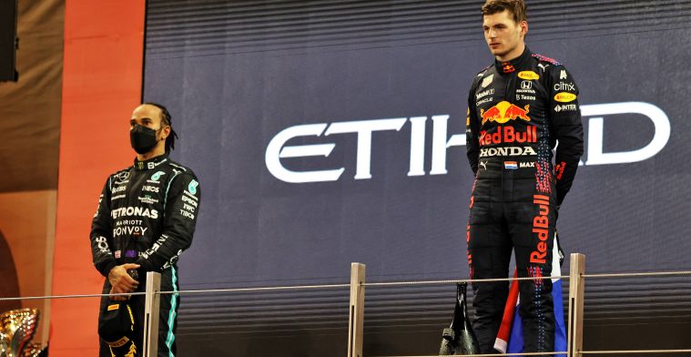 Internetreacties: 'Onacceptabel, FIA heeft Verstappen titel cadeau gedaan'