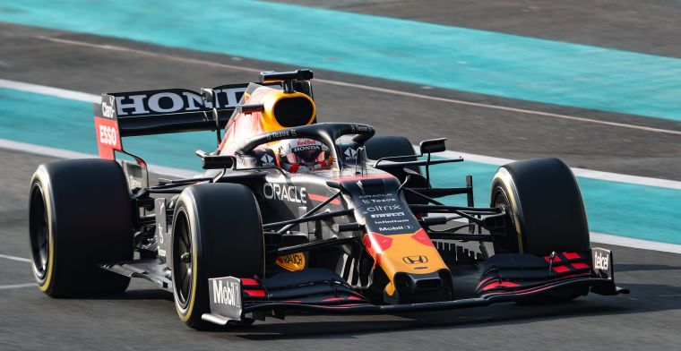 Verstappen laat al tijdens tests in Abu Dhabi het gewonnen goud zien