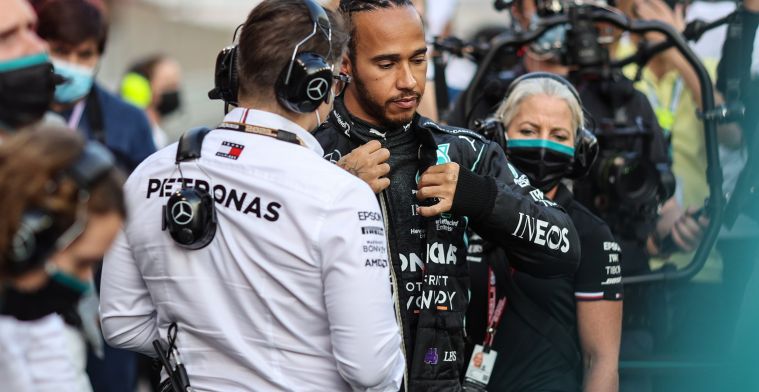 Wolff twijfelt over toekomst Hamilton: 'Ik hoop dat hij doorgaat met racen'