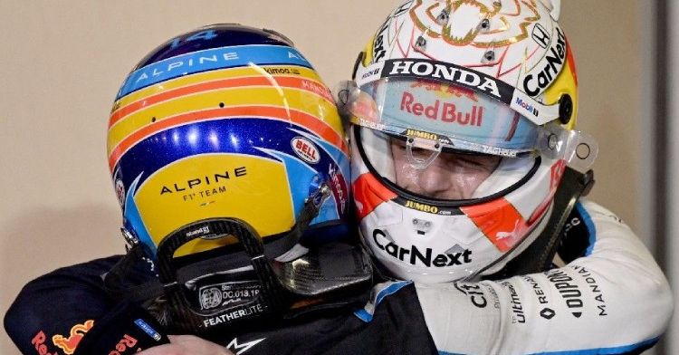 Verstappen geniet van houding Alonso: Hebben een zeer goede vriendschap