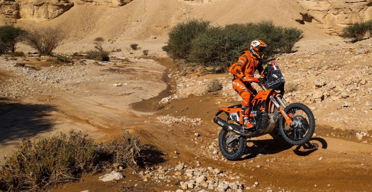 Dakar Rally 2022 | Uitslagen Etappe 6: Motoren en quads geneutraliseerd