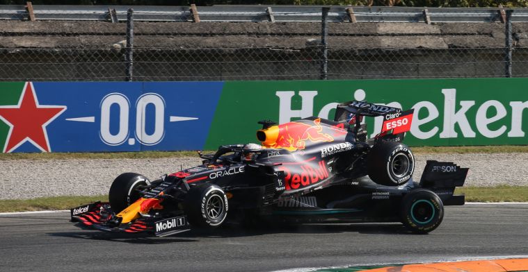 Russell deelt zijn visie op controversiële crash Verstappen en Hamilton
