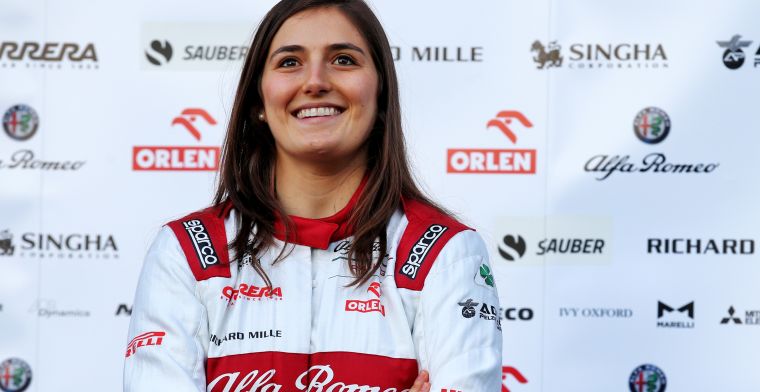 Iconisch IndyCar-team haalt voor het eerst een vrouwelijke coureur binnen